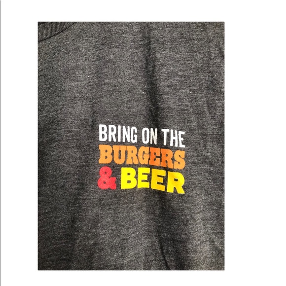 Chilis | Never used chilis burgers and beers gray T-shirt - Picture 4 of 6